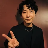 星野源の年収は4億超！7つの収入源の内訳と新垣結衣6億円と比較