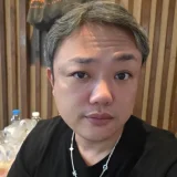 【平手友梨奈似の美人】与沢翼の兄弟は2歳年下の妹が1人で慶應卒の才女