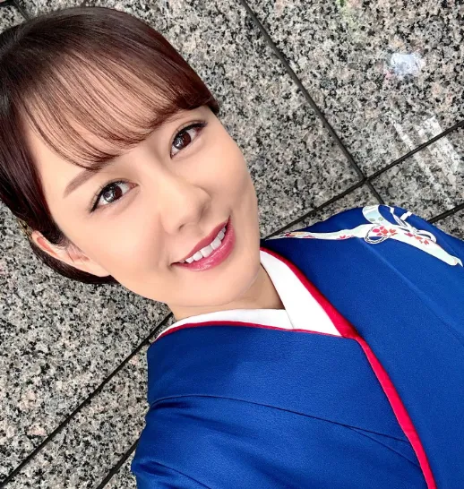 丘みどりと高畑充希の親戚説の理由は顔が激似と言われ噂が広まった