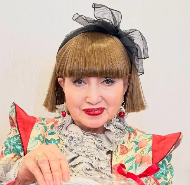 黒柳徹子が入れ歯になった時期は37歳頃！年齢別変化と治療歴まとめ